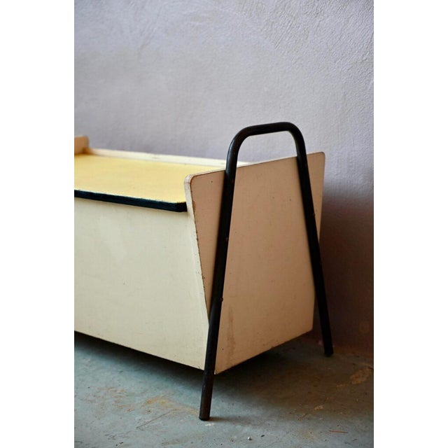 Beige Mid-Century Wooden Toy Chest in Formica and Metal, 1950s For Sale - Image 8 of 14