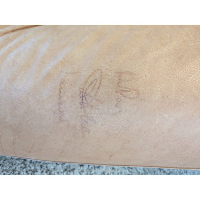 1970s 1970s De Pas, D’urbino, & Lomazzi “Joe” Baseball Glove Chair For Sale - Image 5 of 5