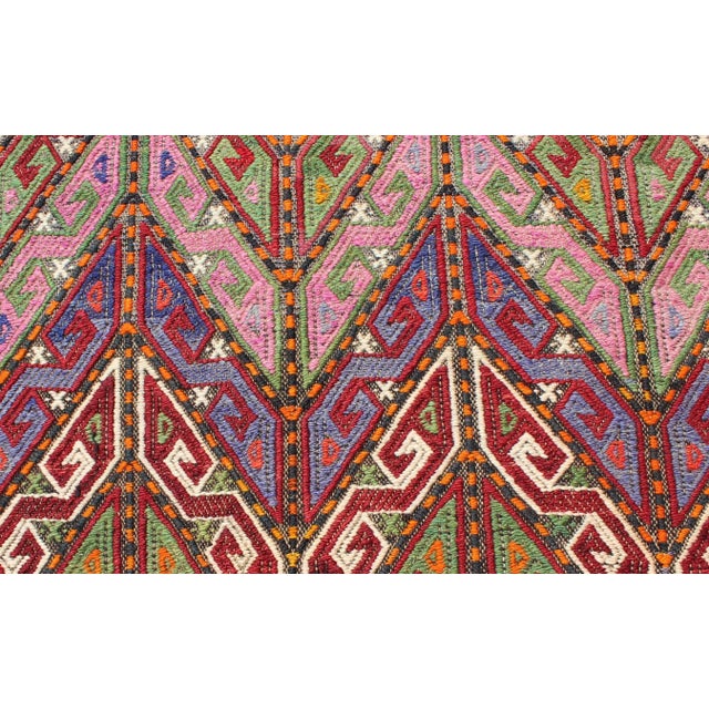 Mid 20th Century Colorful Vintage Turkish Embroidered Flat-Weave With All-Over Tribal Design For Sale - Image 9 of 13
