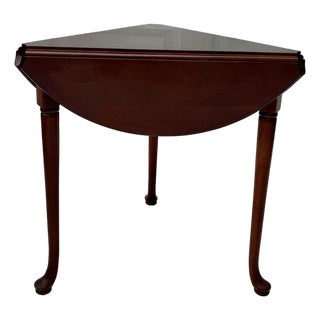 Mid 20th Century Vintage Statton Furniture Drop Leaf Cherry Corner Table For Sale