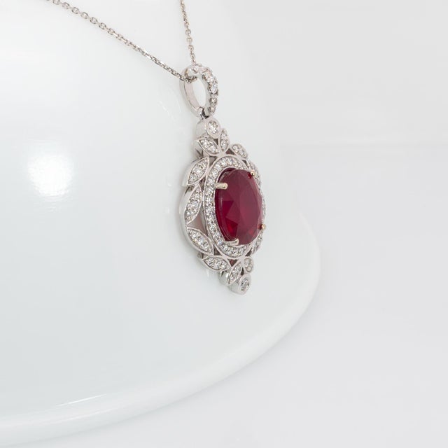 2020s 5.4cts Madagascar Ruby Pendant With Natural Diamonds Accents: Solid 14k Gold For Sale - Image 5 of 9