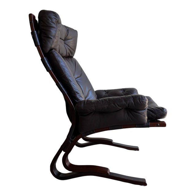Kengu Lounge Chair in Style of E. & N. Solheim - Vintage 1960s Scandinavian Leather Chair For Sale