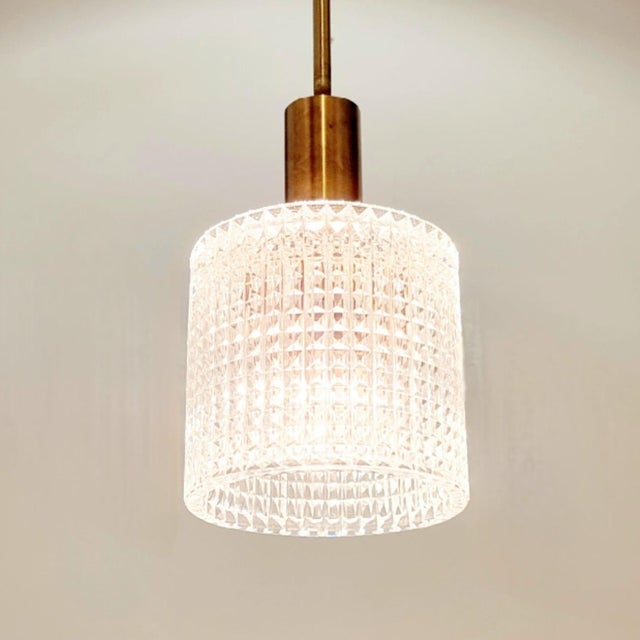 1960s Mid-Century Scandinavian Crystal Glass & Brass Pendant/Ceiling Light by Carl Fagerlund for Orrefors, For Sale - Image 6 of 10