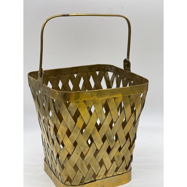 Mid 20th Century Large Vintage Woven Brass Basket Handled Basket For Sale - Image 5 of 12