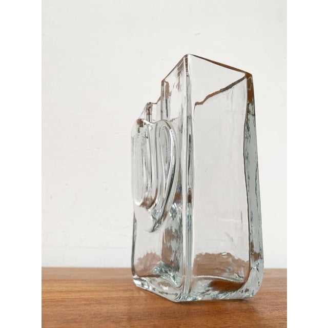 Postmodern Large Postmodern Glass Block Vase from Rosenthal, 1980s For Sale - Image 3 of 18