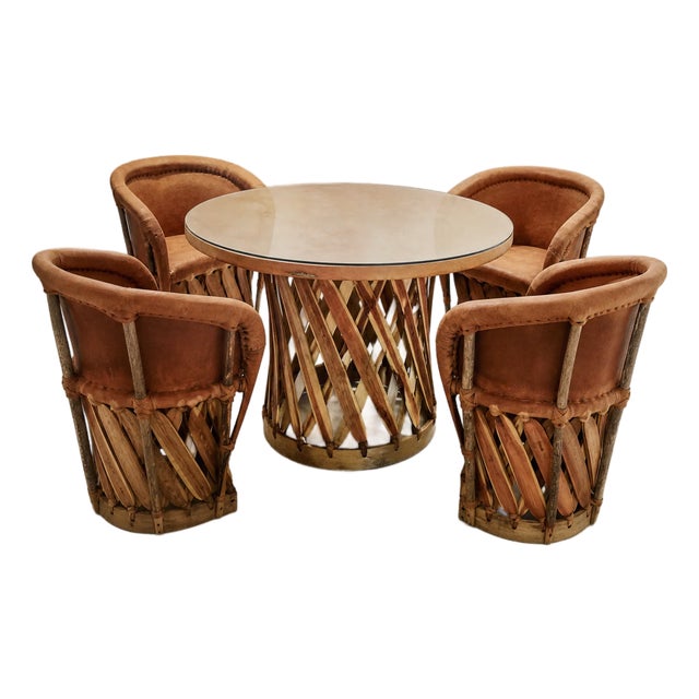 Vintage Genuine Leather Equipale 5-Piece Round Glass Dining Set with 4 Chairs For Sale