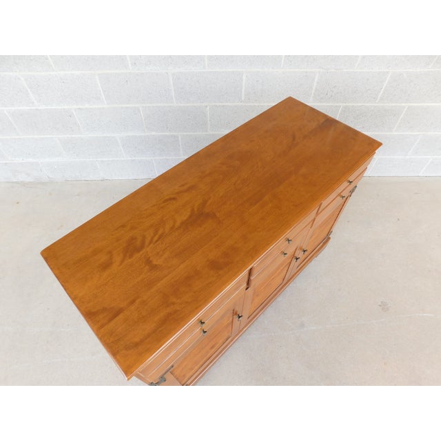 Late 20th Century Ethan Allen Heirloom Nutmeg Credenza Buffet 10-6017 For Sale - Image 5 of 18