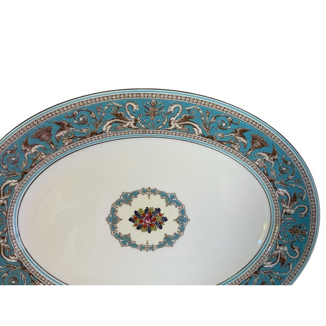 Wedgwood Vintage Wedgwood Florentine Turquoise 15.5” Oval Serving Platter W2714 Fruit Center England 1970s-1980s For Sale - Image 4 of 8