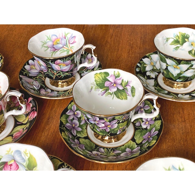 Vintage Tea Service for 8 in English Porcelain with Provincial Flowers Pattern from Royal Albert, England, 1975, Set of 16 For Sale - Image 3 of 8