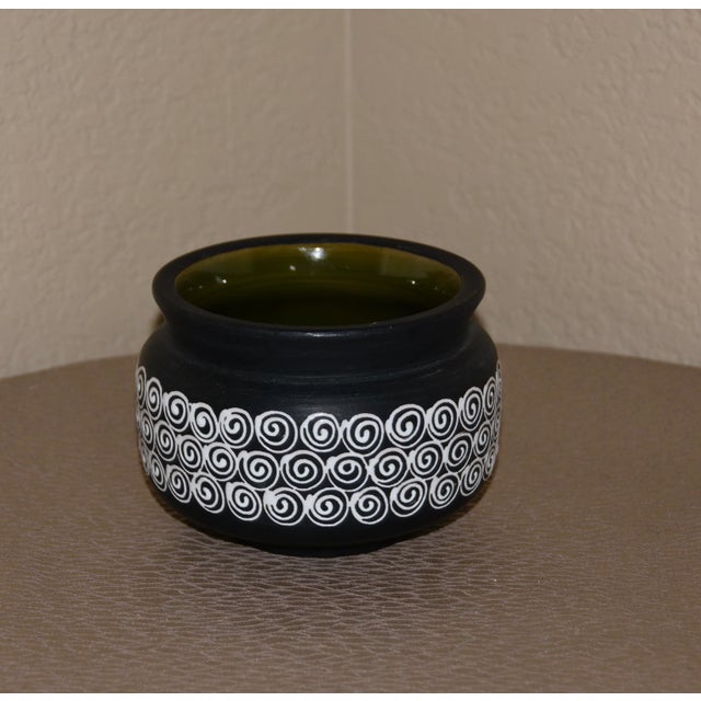 Black Bitossi Aldo Londi for Rosenthal Netter Mid-Century Italian Pottery Bowl For Sale - Image 8 of 8