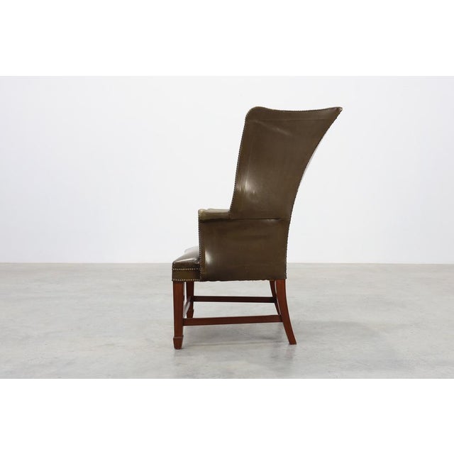Mid-Century Modern Wing Back Chair in Green Leather, 1980s For Sale - Image 6 of 15