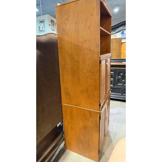 Mid-Century Modern Ethan Alllen Two Piece Bookcase For Sale - Image 3 of 5