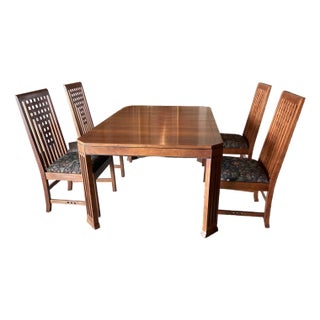 Stickley Mission Metropolitan Dining Table and 4 Side Chairs and Two 15 Inch Leaves - Set of 5 For Sale
