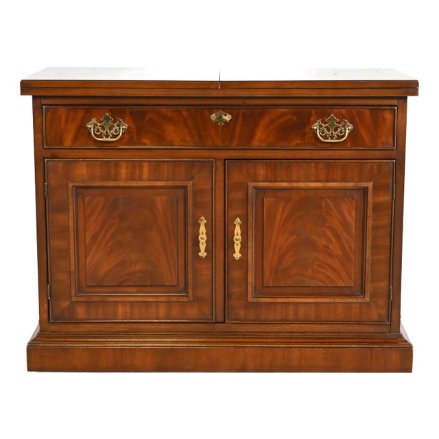 Drexel Heritage Georgian Flame Mahogany Flip Top Server or Bar Cabinet For Sale