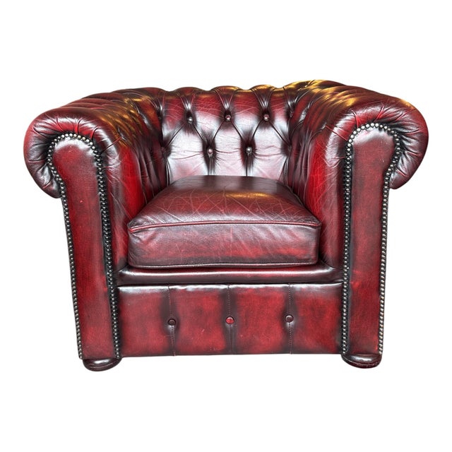 Leather Chesterfield Sofa and Club Chairs, Set of 3 For Sale - Image 6 of 8