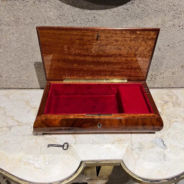Wood Italian Jewelry Music Footed Box Reuge Ste-Croix Love Story Hollywood Regency For Sale - Image 7 of 12