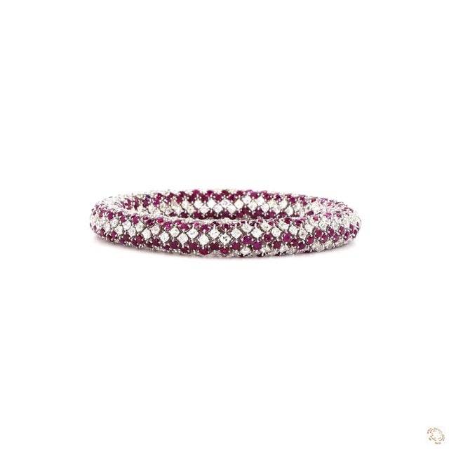 Ruby Red 14.37 Carat Old Mine Cut Diamond Ruby Gold Bracelet For Sale - Image 8 of 9