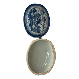 Antique Chinese blue canton small tureen/gravy boat with under plate For Sale