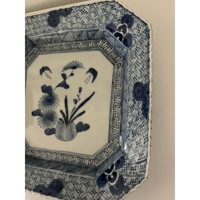 Antique Japanese Blue and White Octagonal Plate With Floral Design For Sale - Image 17 of 18
