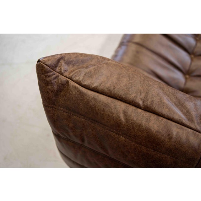Togo Chaise Lounge in Brown Leather attributed to Michel Ducaroy for Ligne Roset, 1974 For Sale - Image 16 of 18