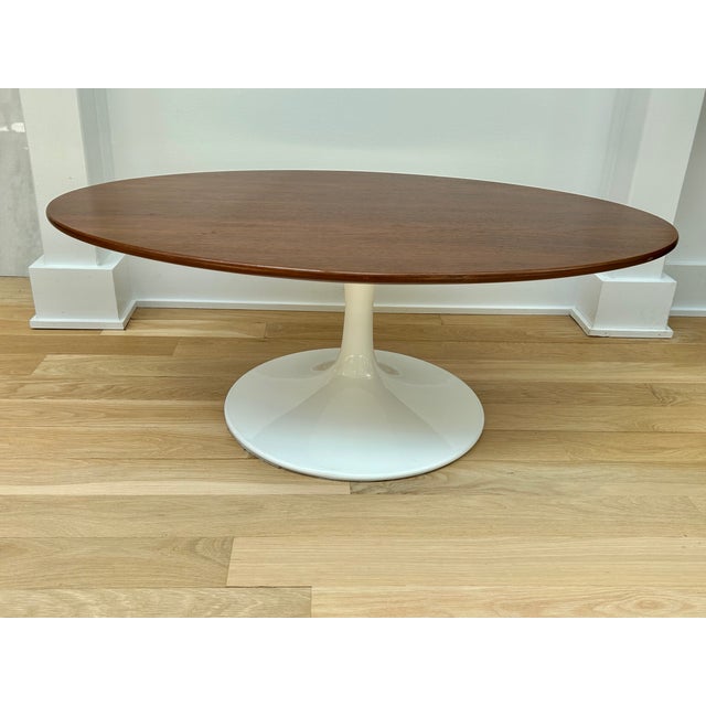 Wood 1960s Walnut Topped Oval Coffee Table Attributed to Eero Saarinen For Sale - Image 7 of 7