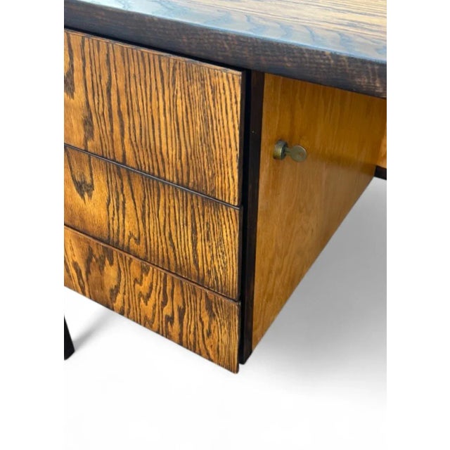 1980s Modern Executive White Oak Desk – Fully Restored, 5 Drawer Pedestal Desk For Sale - Image 14 of 17