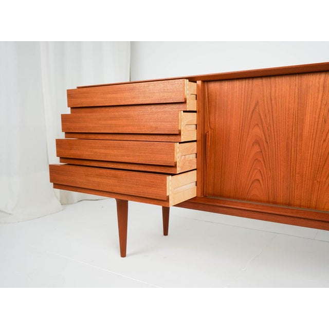 Mid-Century Teak Model #18 Sideboard by Gunni Omann for Omann Jun, 1960s For Sale - Image 10 of 15