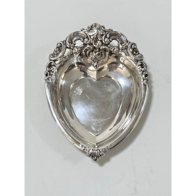 Late 20th Century Vintage Ornate Silverplate Heart Trinket Dish – Wallace For Sale - Image 5 of 10