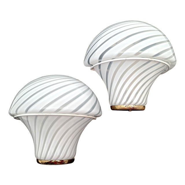Mushroom-Shaped Murano Glass Wall Lamps from Manifattura Di Murano, 1970s, Set of 2 For Sale