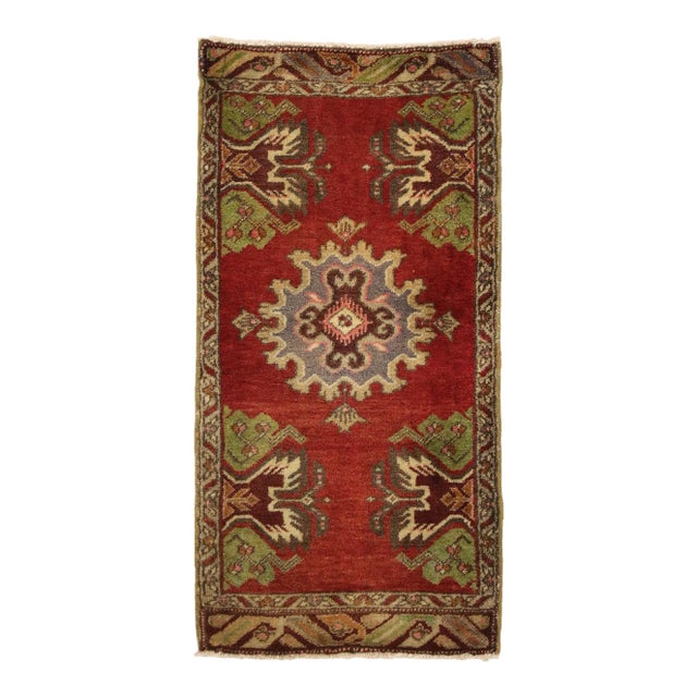 Vintage Turkish Yastik Rug - 01'09 X 03'04 For Sale