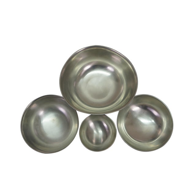 American 4 Vintage Woodbury Pewter Paul Revere Nesting Serving Bowls 6" to 11" For Sale - Image 3 of 13