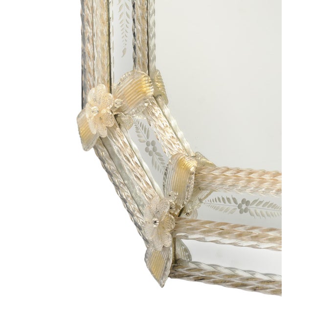 Venetian Etched Glass Octagonal Mirror With Floral and Ribbon Details, Circa 1940 For Sale - Image 4 of 9