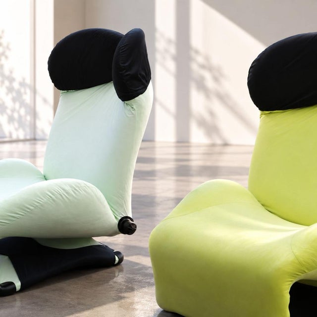 Wink Armchair by Cassina: A Versatile Design Icon The Wink armchair by Cassina, designed by Toshiyuki Kita in the 1980s,...