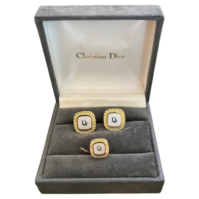Rare Monsiuer Vintage Christian Dior Gold Plate Cufflinks & Tie Clip In Original For Sale - Image 15 of 18