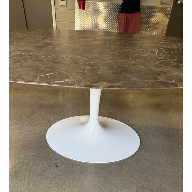 Eero Saarinen Oval Saarinen Tulip Table For Sale - Image 4 of 10