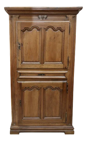Stipo Cabinet in Walnut with Carvings and Drawer, Italy, 1700s