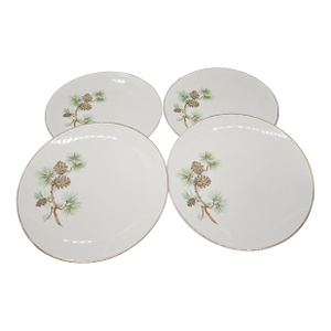 Vintage Royal China Company Mountain Pine Dessert Set