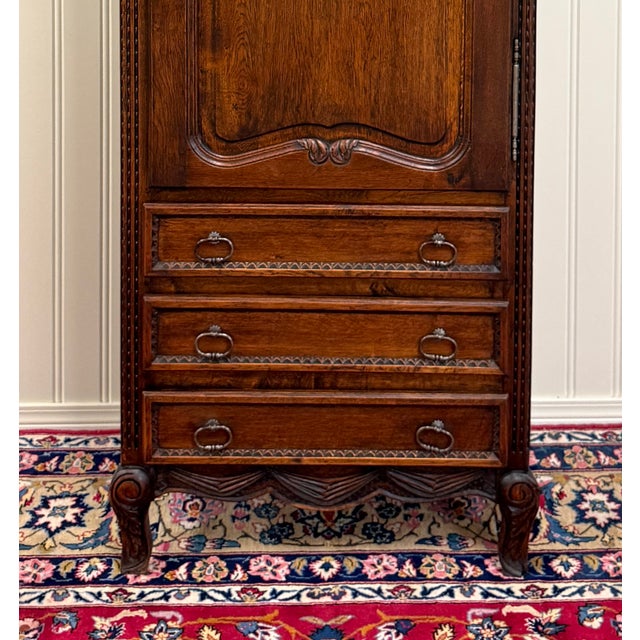 1910s Antique French Louis XV Style Armoire Linen Cabinet Chest Bonnetiere Oak For Sale - Image 5 of 17