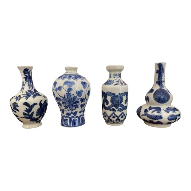 Chinoiserie Blue and White Vases, Set/4 For Sale