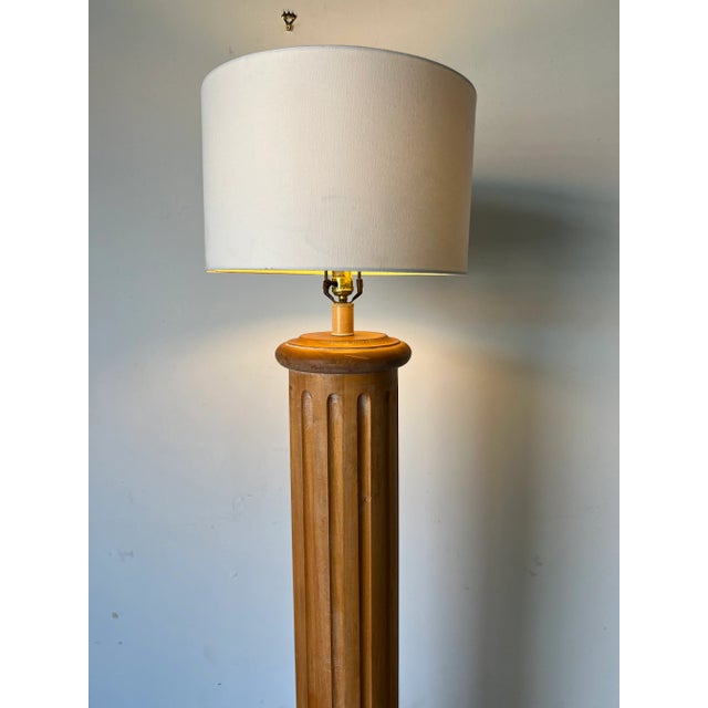 Hollywood Regency Hollywood Regency Carved Wood Column Floor Lamp For Sale - Image 3 of 13