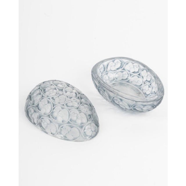 1920s Poussins Box by René Lalique, 1929 For Sale - Image 5 of 8