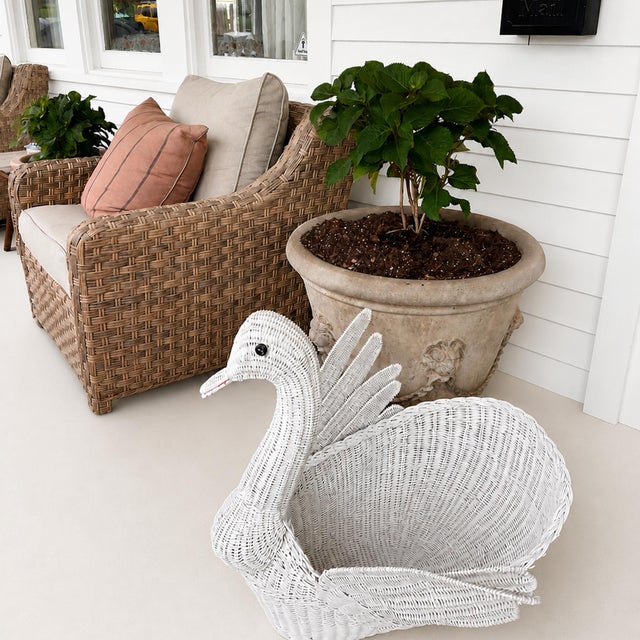 Wood 1970s Monumental White Wicker Swan Basket or Planter, Palm Beach Style For Sale - Image 7 of 8