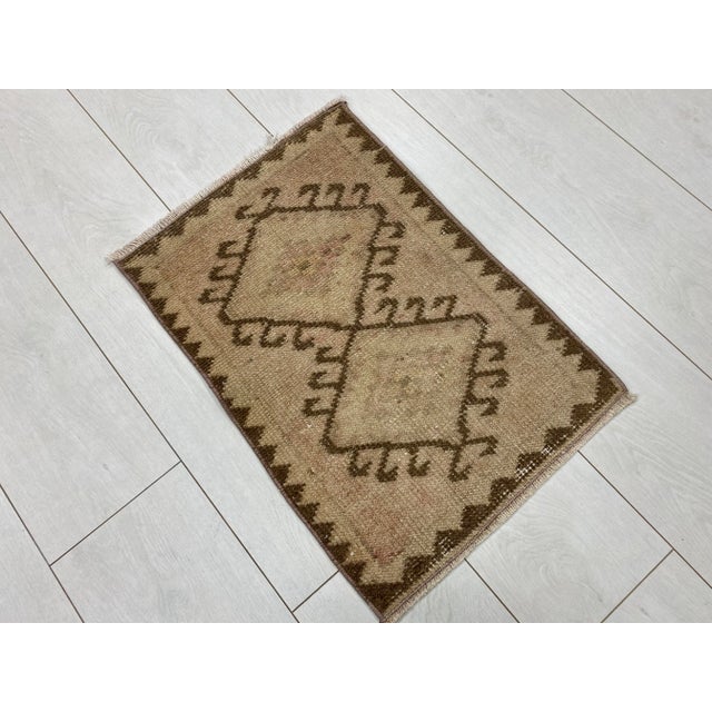 Traditional 1960s Brown Handmade Wool Rug For Sale - Image 3 of 6