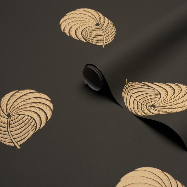 Schumacher SAMPLE - Schumacher Royal Plume Wallpaper In Carbon For Sale - Image 4 of 4