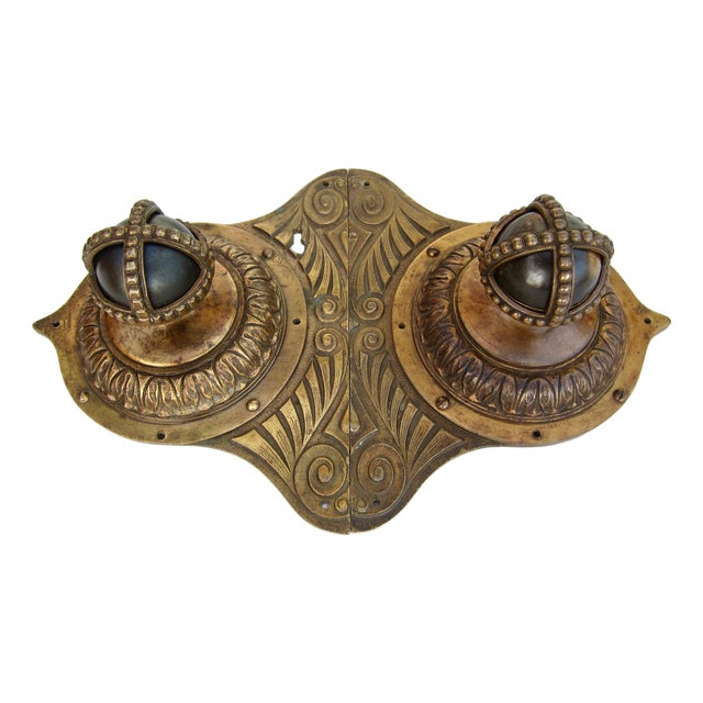 Bronze Sculpted Handles and Knobs, 1900s, Set of 2 For Sale