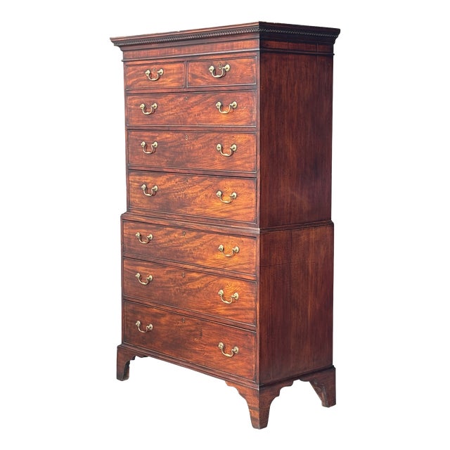 18th Century George III Mahogany Chest on Chest, 1780 For Sale