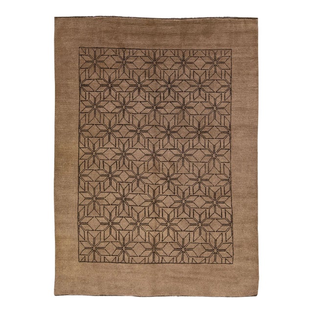 Modern Moroccan Style Handmade Geometric Motif Wool Rug For Sale