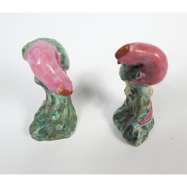 Chinese Small Late 19th Century Chinese Export Pink Porcelain Birds - A Pair For Sale - Image 3 of 6