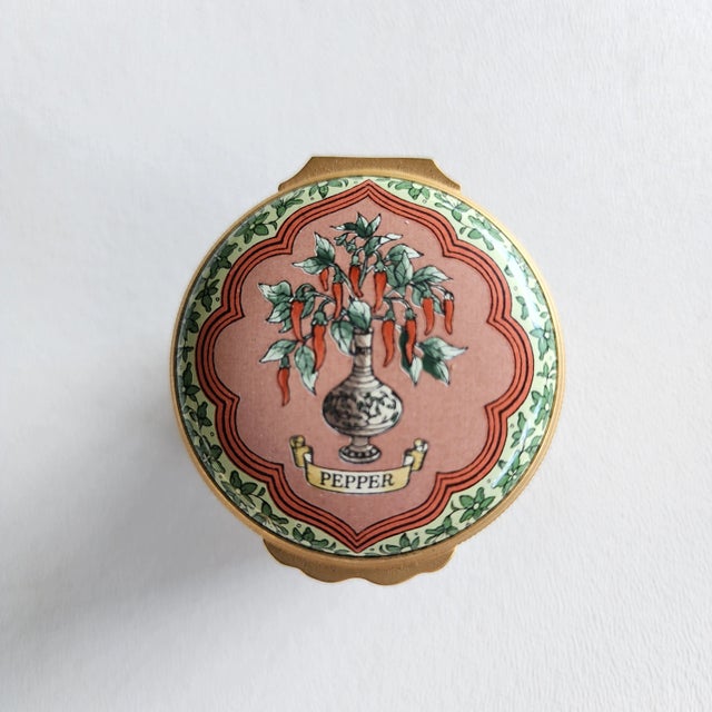 Green Variety Is the Spice of Life 1980's Enamel Box by Halcyon Days of England For Sale - Image 8 of 8