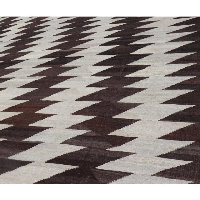2020s Modern Kilim With Browns and White by Keivan Woven Arts 7'9 X 9'8 For Sale - Image 5 of 11